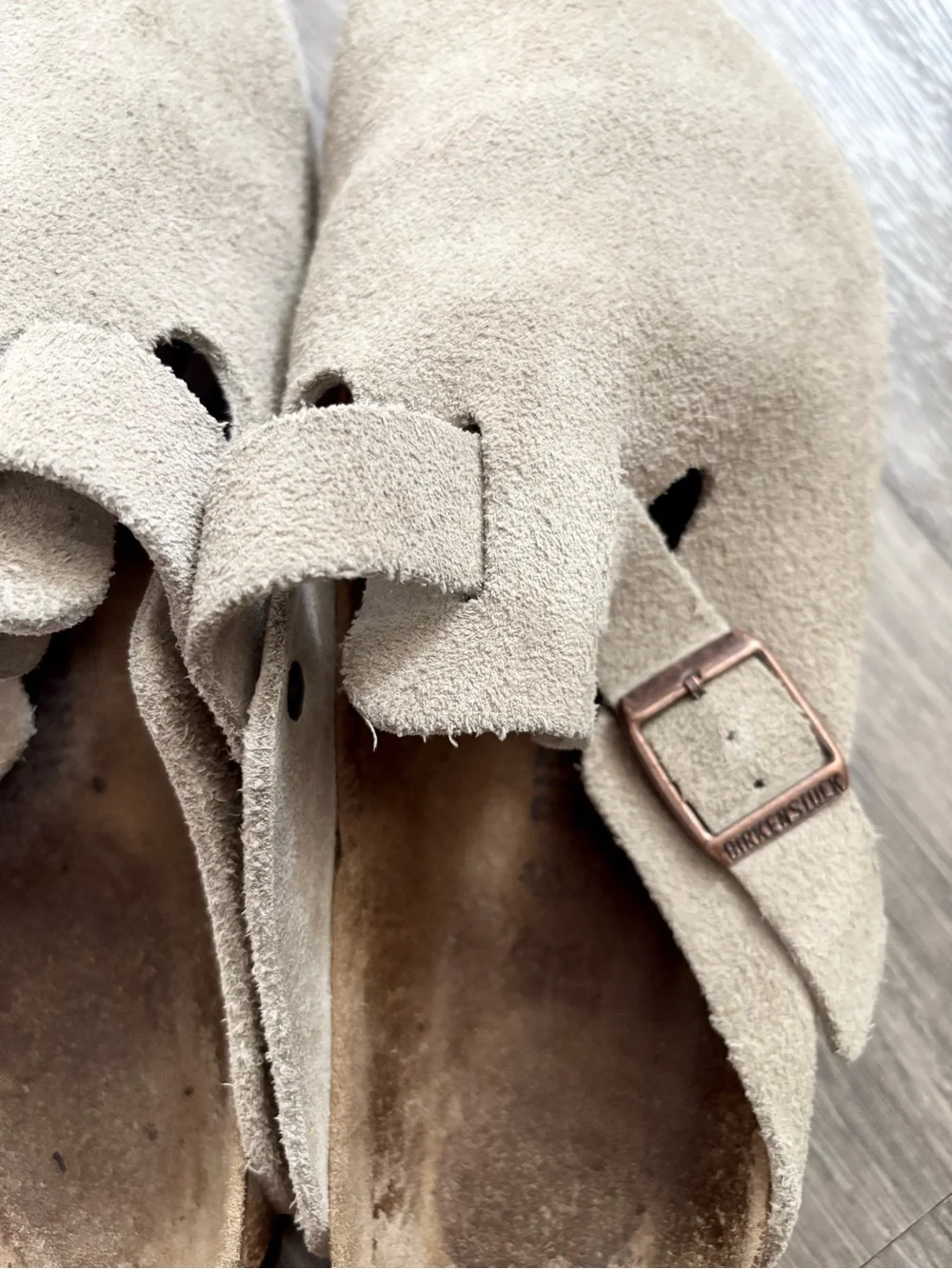 Birkenstock Suede Boston Clogs in Taupe - Size 42 - Picture 3 of 7